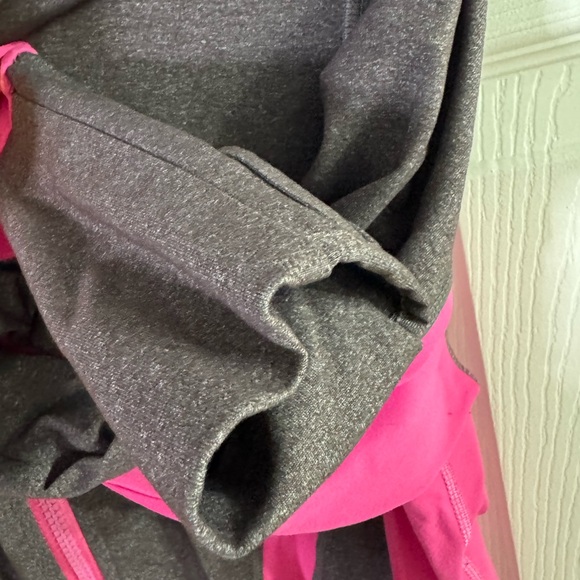 Size 10 lululemon athletica size 10 Pink and Gray in stride Jacket hoodie - Picture 5 of 7